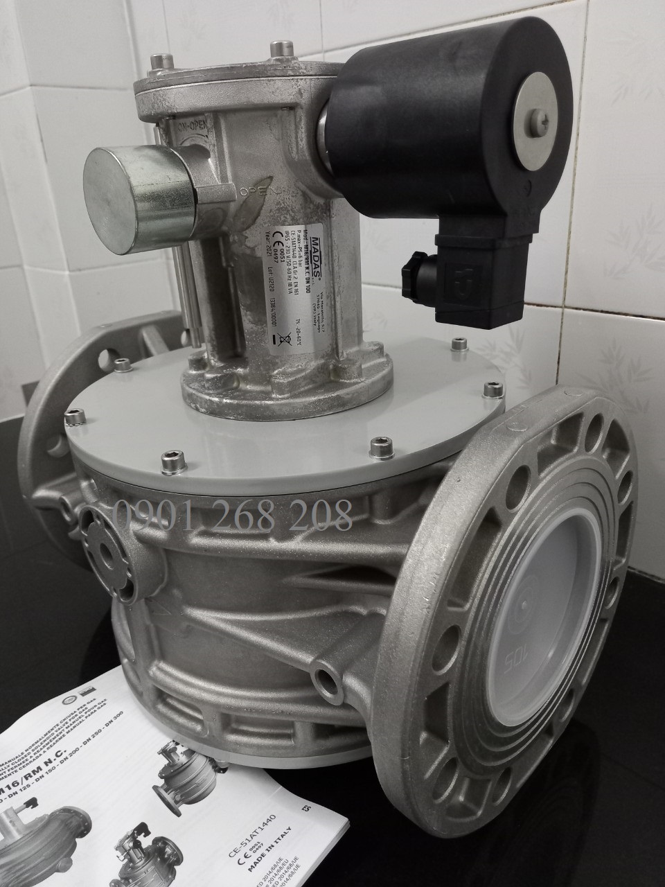 van dien tu madas thuong dong 220V